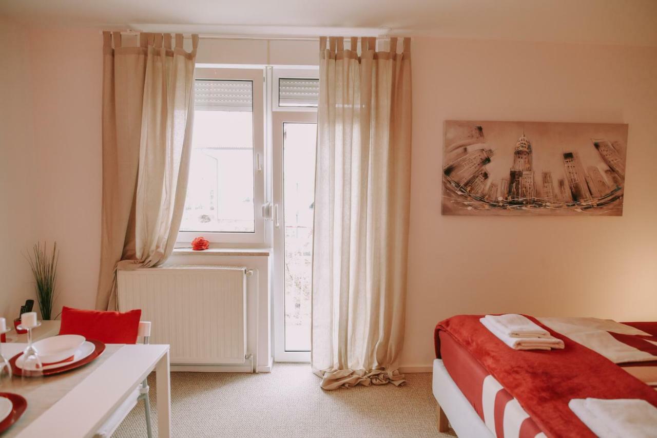 Апартаменты Studio Apartman D Сесвете Экстерьер фото